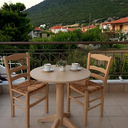 Apartment Dianthos *